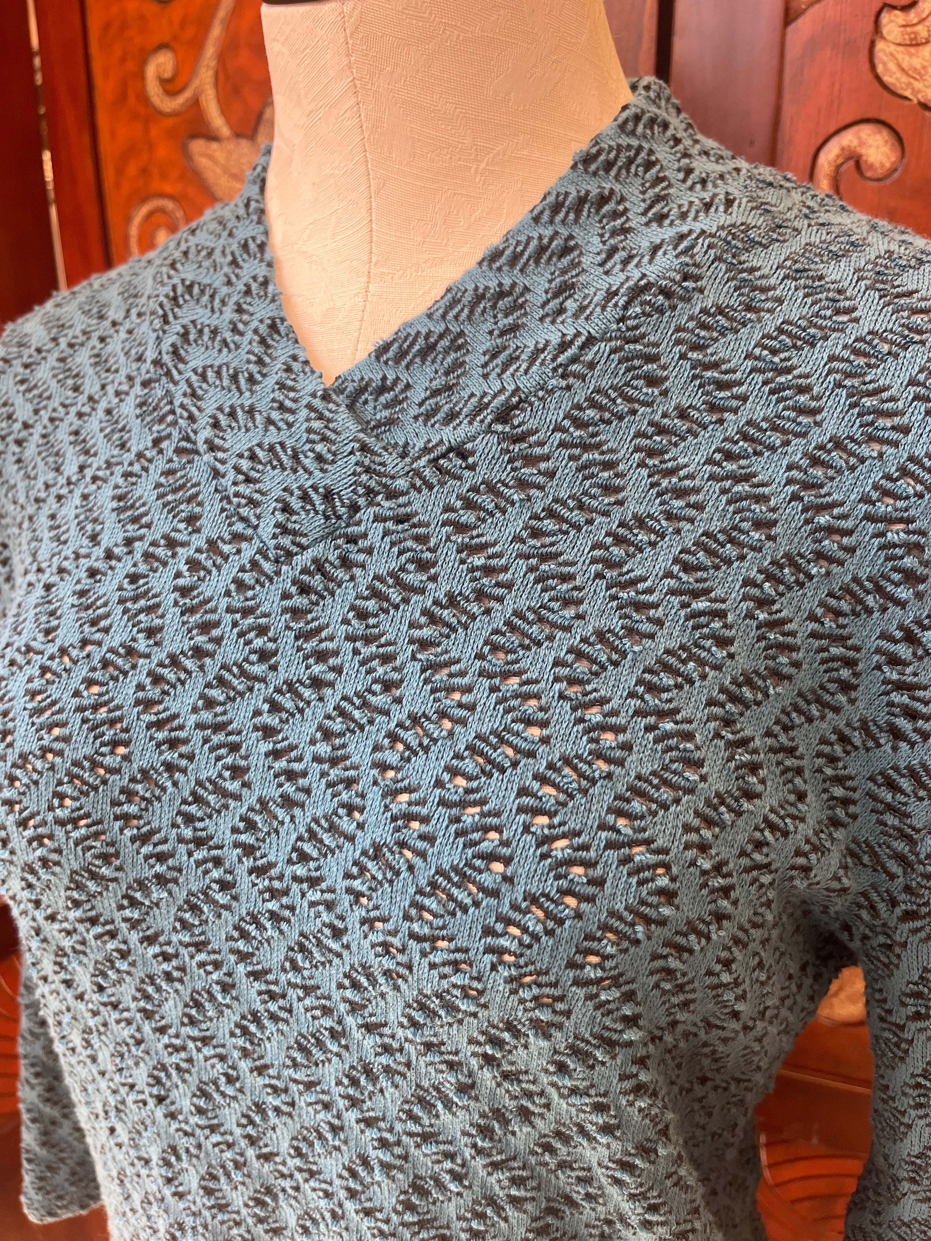 Cut Loose shirt, crochet wrap