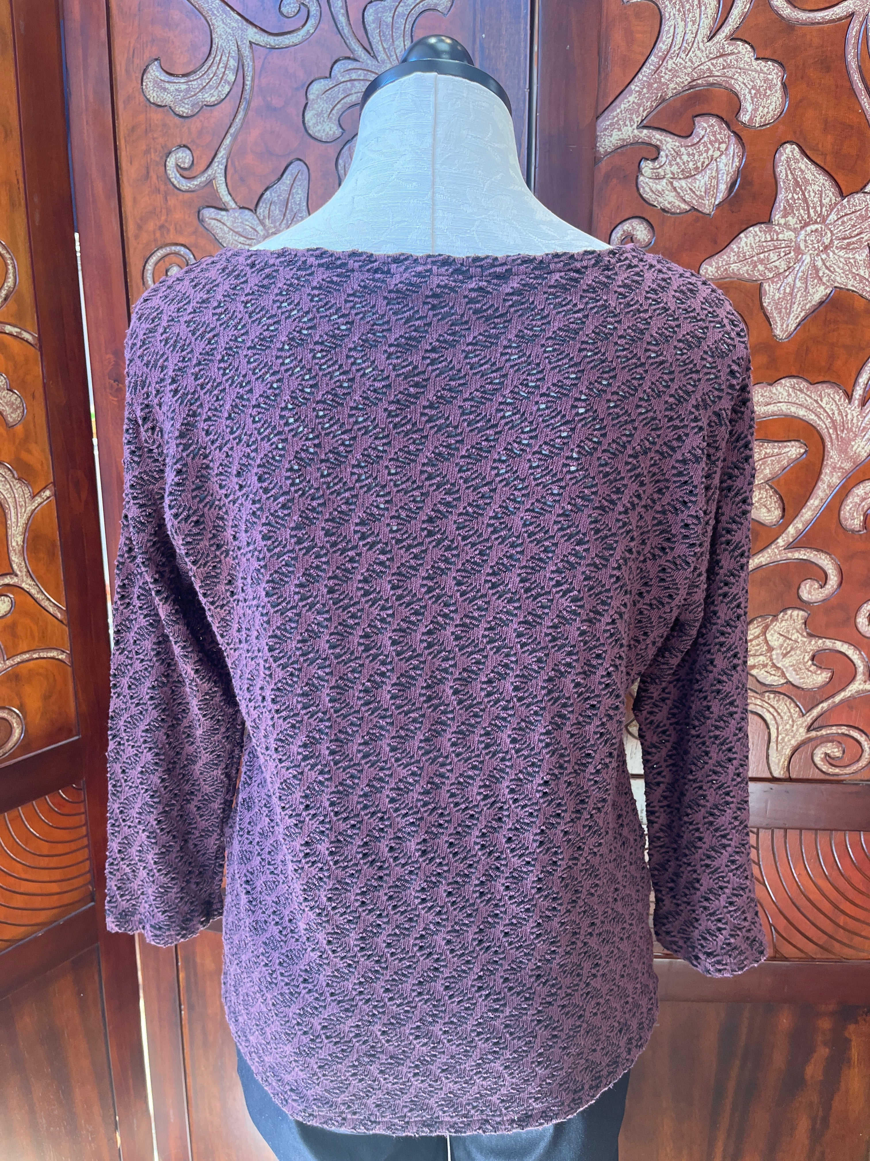 Cut Loose shirt, 3/4 sleeve boatneck crochet