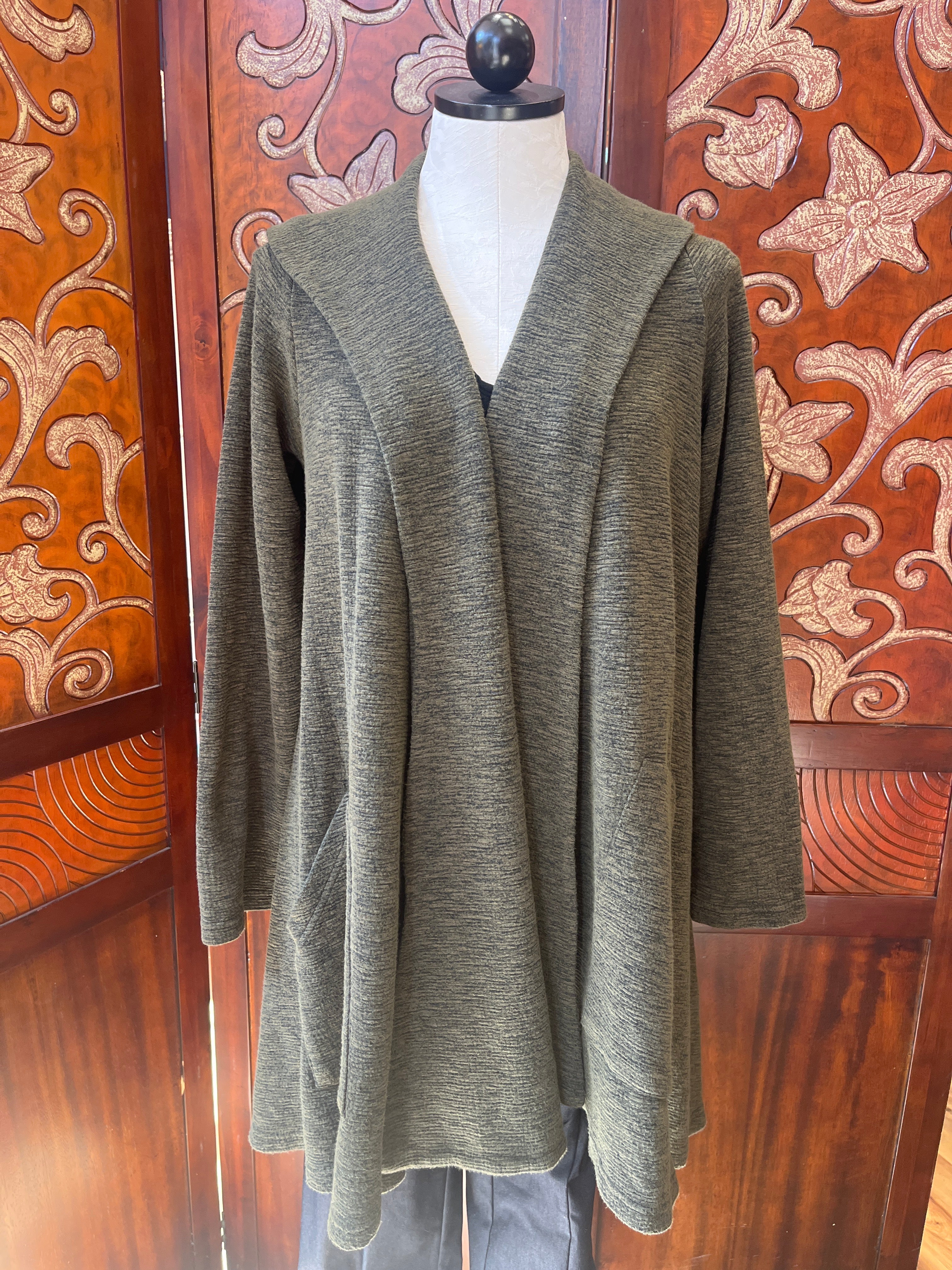Cut Loose jacket/coat, open swing crimped