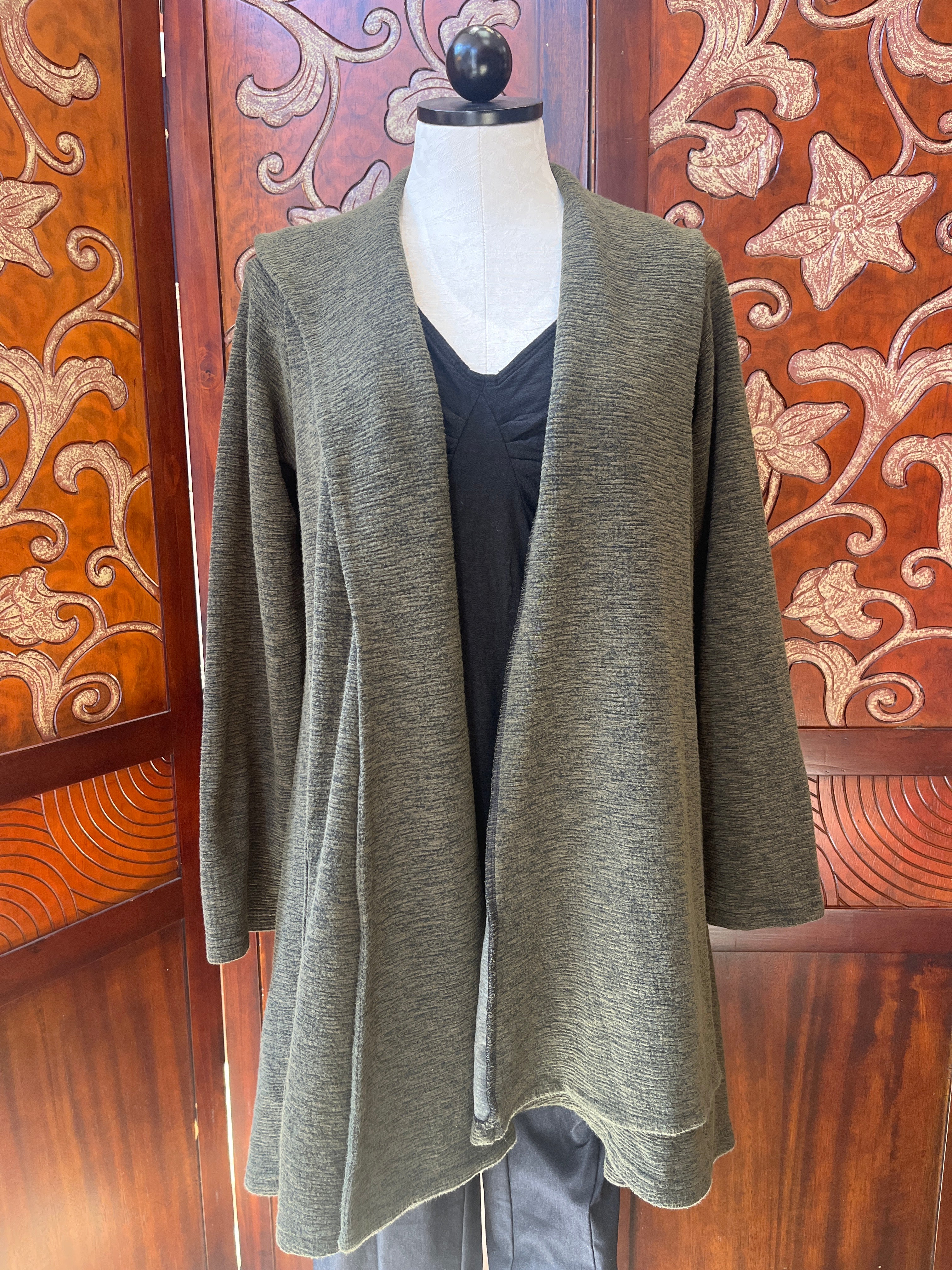 Cut Loose jacket/coat, open swing crimped