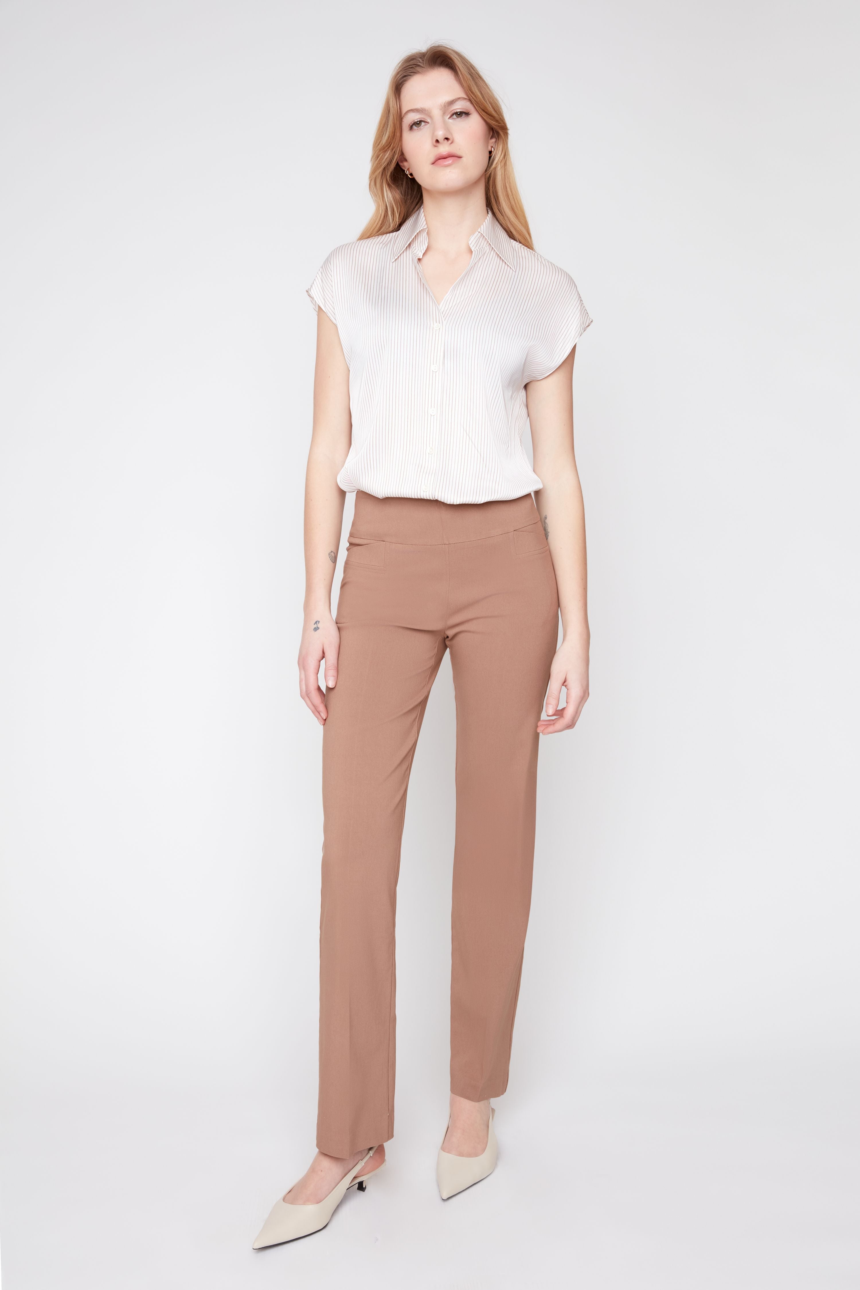 Pantalón Renuar 1920, PETITE pierna recta con bolsillo