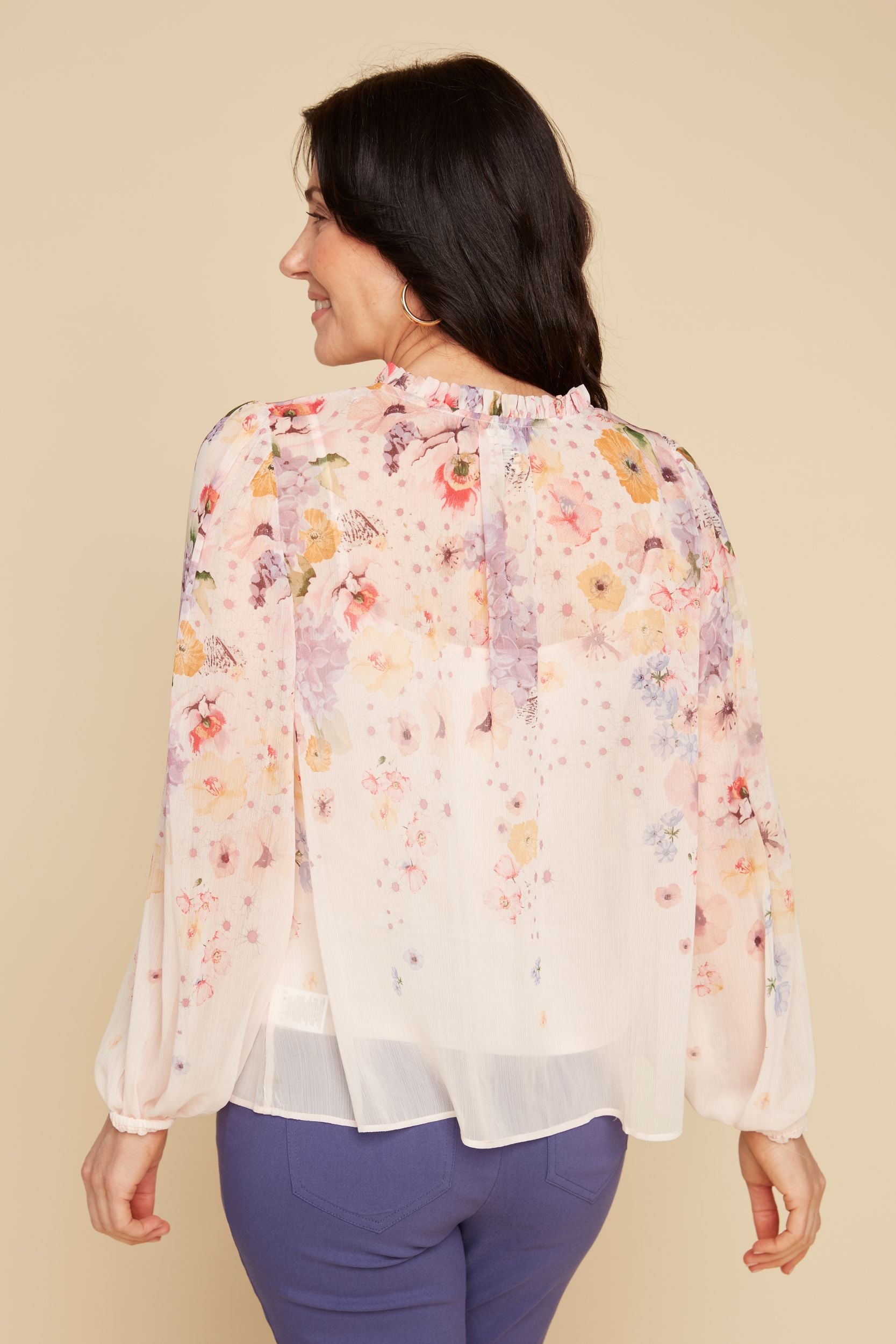 Camisa Renuar 5001, airflow con lazo en el cuello