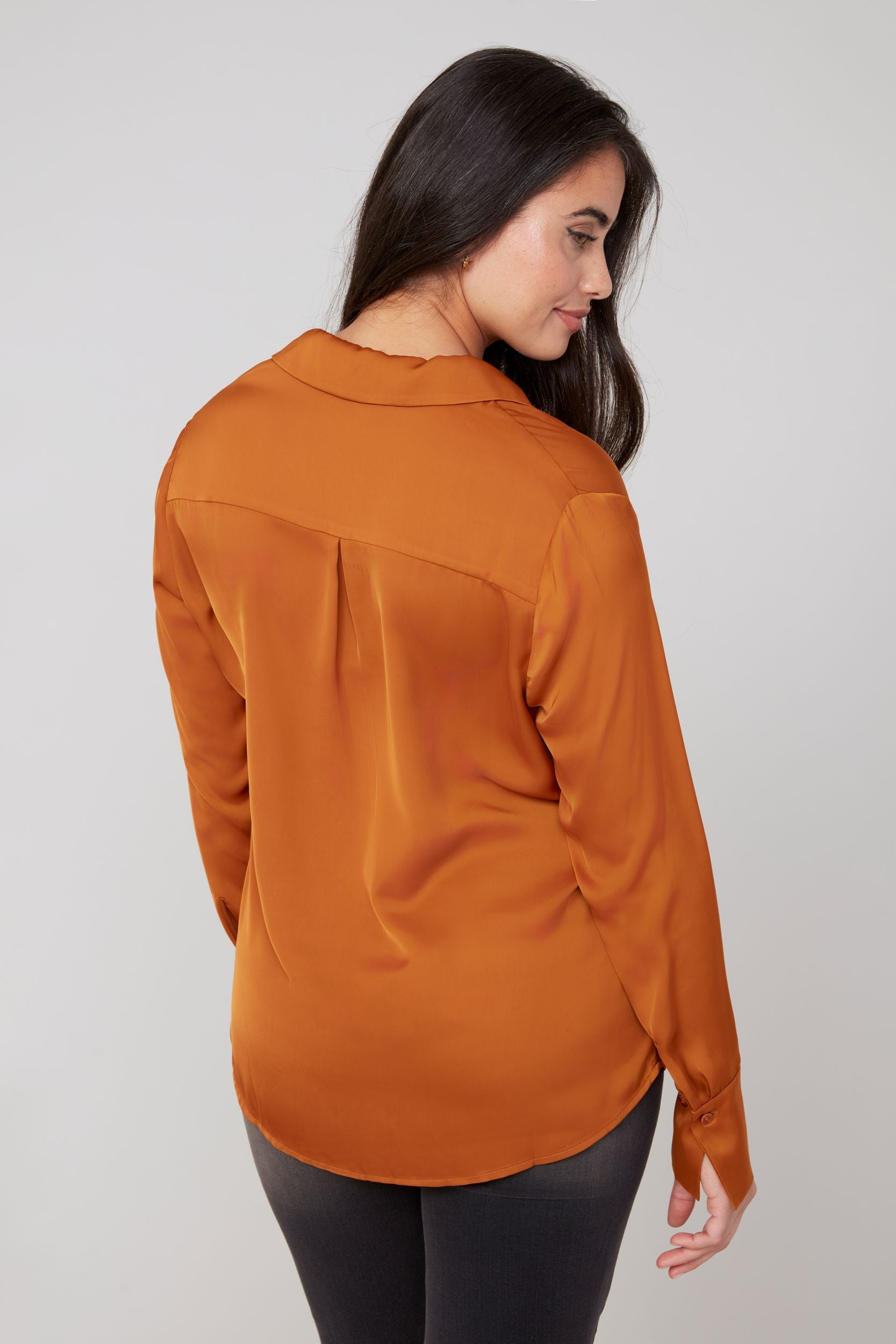 Renuar shirt 5199, silky lux button-front