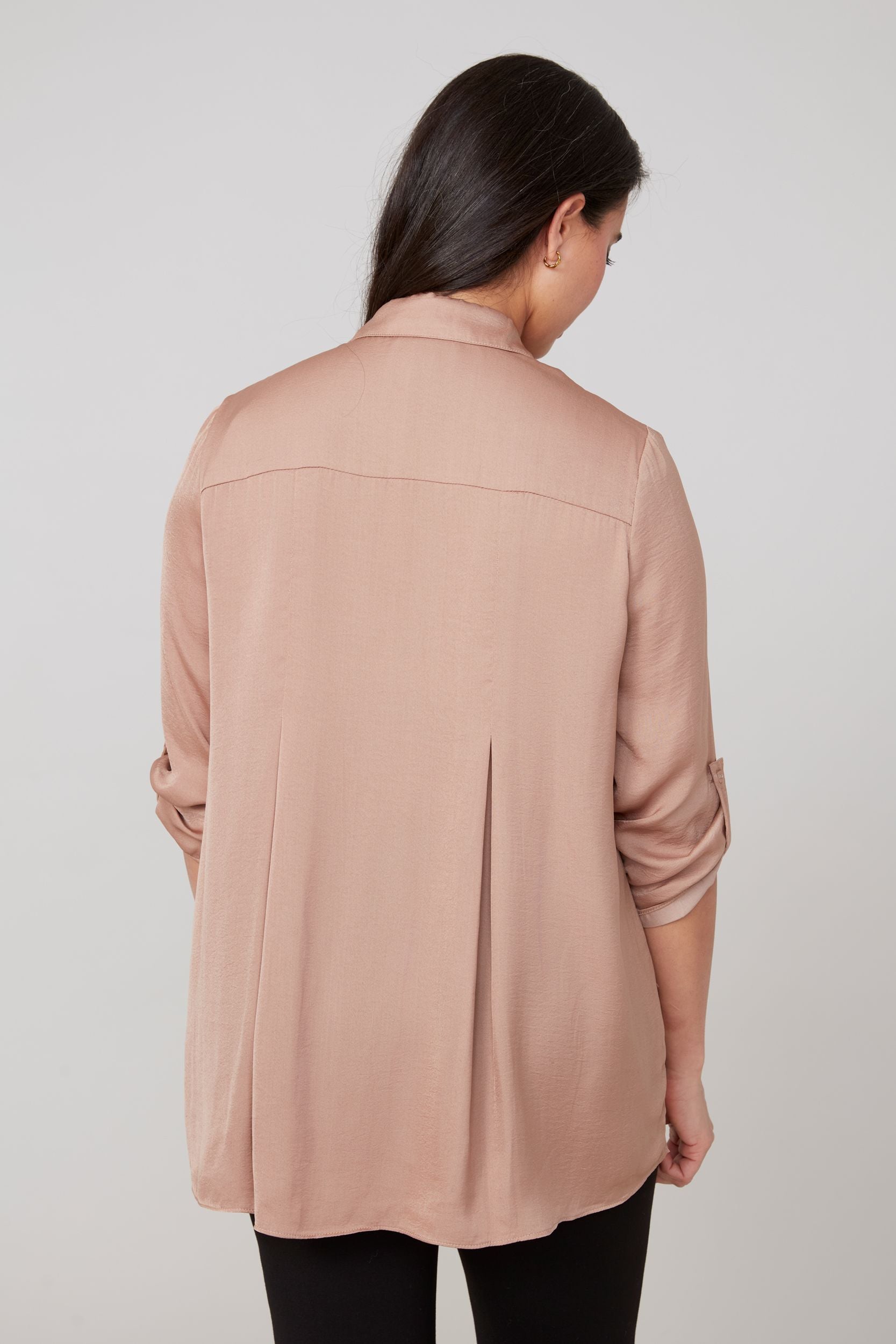 Renuar shirt 5517, cross-over airflow