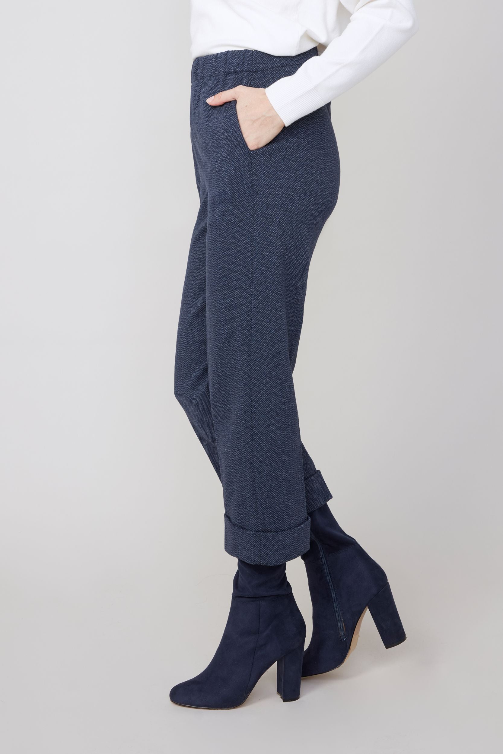 Renuar pant 8123, herringbone crop