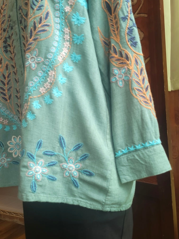 All About Her tunic 6073, embroidered viscose (2 colors)