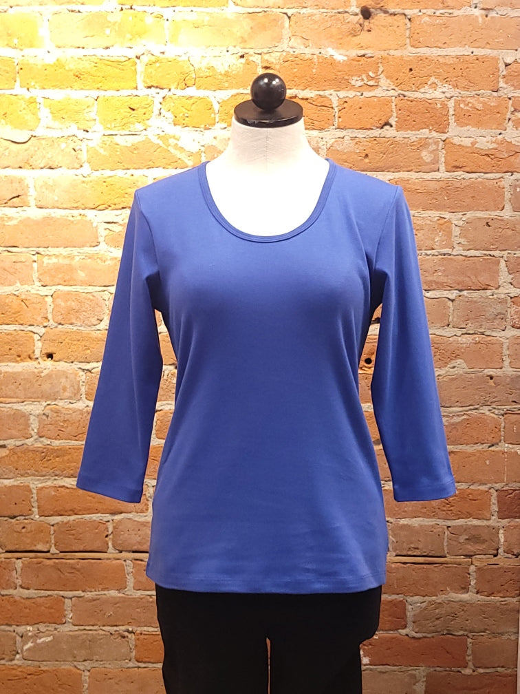 Camiseta Necessitees cuello U manga 3/4 (2 colores)