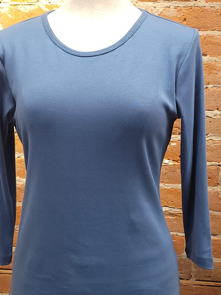Camiseta Necessitees cuello joya manga 3/4 (5 colores)