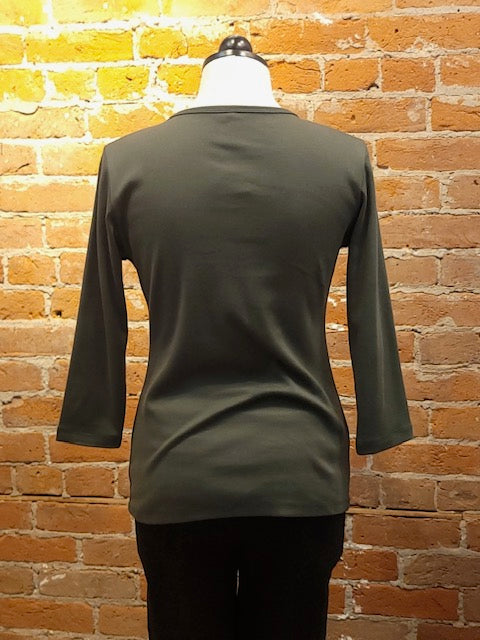 Camiseta Necessitees cuello joya manga 3/4 (5 colores)