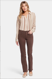 NYDJ Marilyn straight jeans, pigment dyed (Coffee Bean & Sage Leaf)