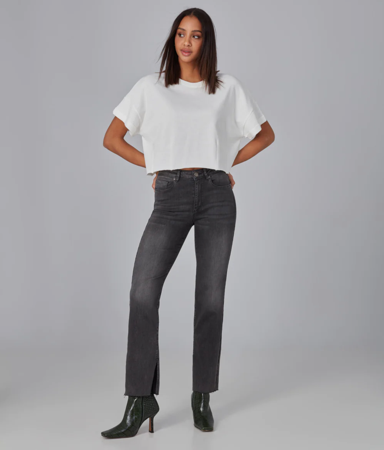 Lola Jasper jeans, mid-rise straight 32" inseam