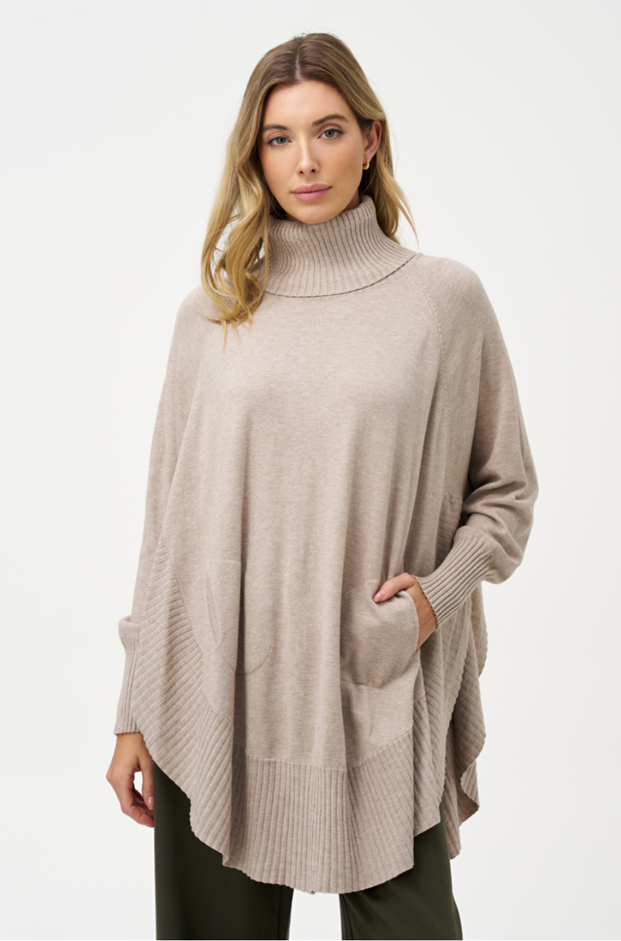 M (Made in Italy) sweater, turtle neck poncho 33-8015X