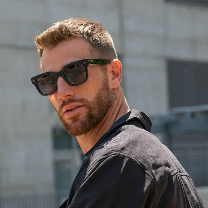 WMP Nash polarized sunglasses, black frames with grey gradient lenses