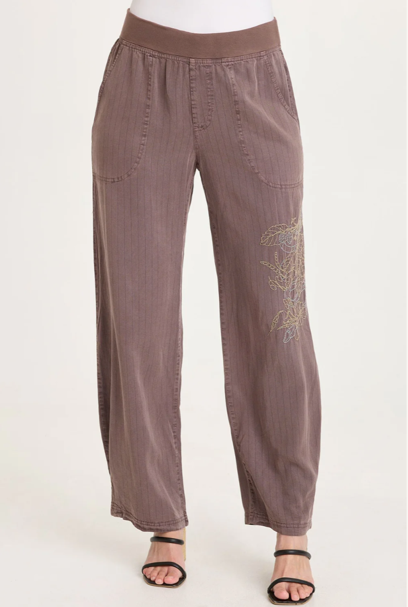 XCVI pant 14907, Carell embroidered pinstripe