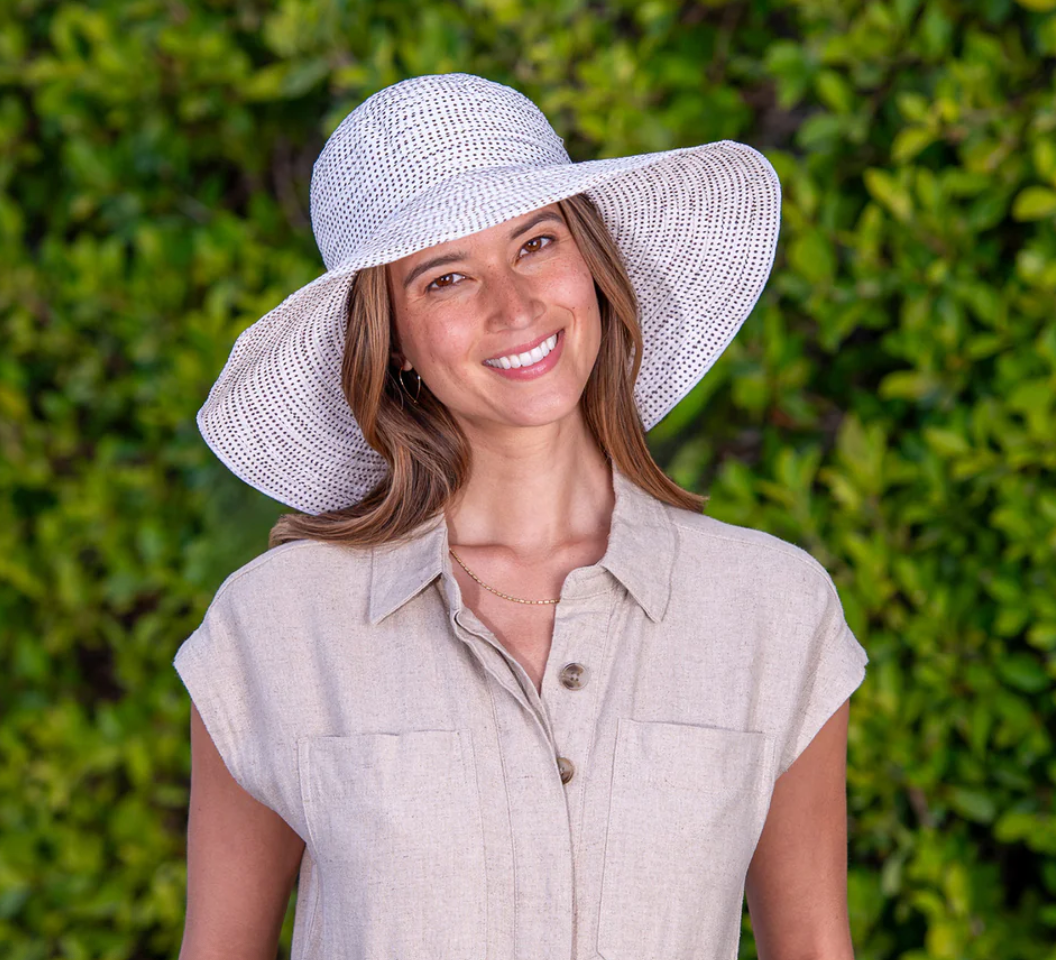 Wallaroo Scrunchie hat, packable UPF 50+ (5 colors)