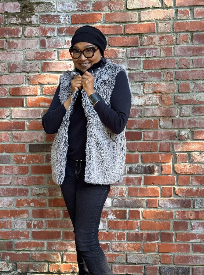 Pandemonium faux fur vest, reversible