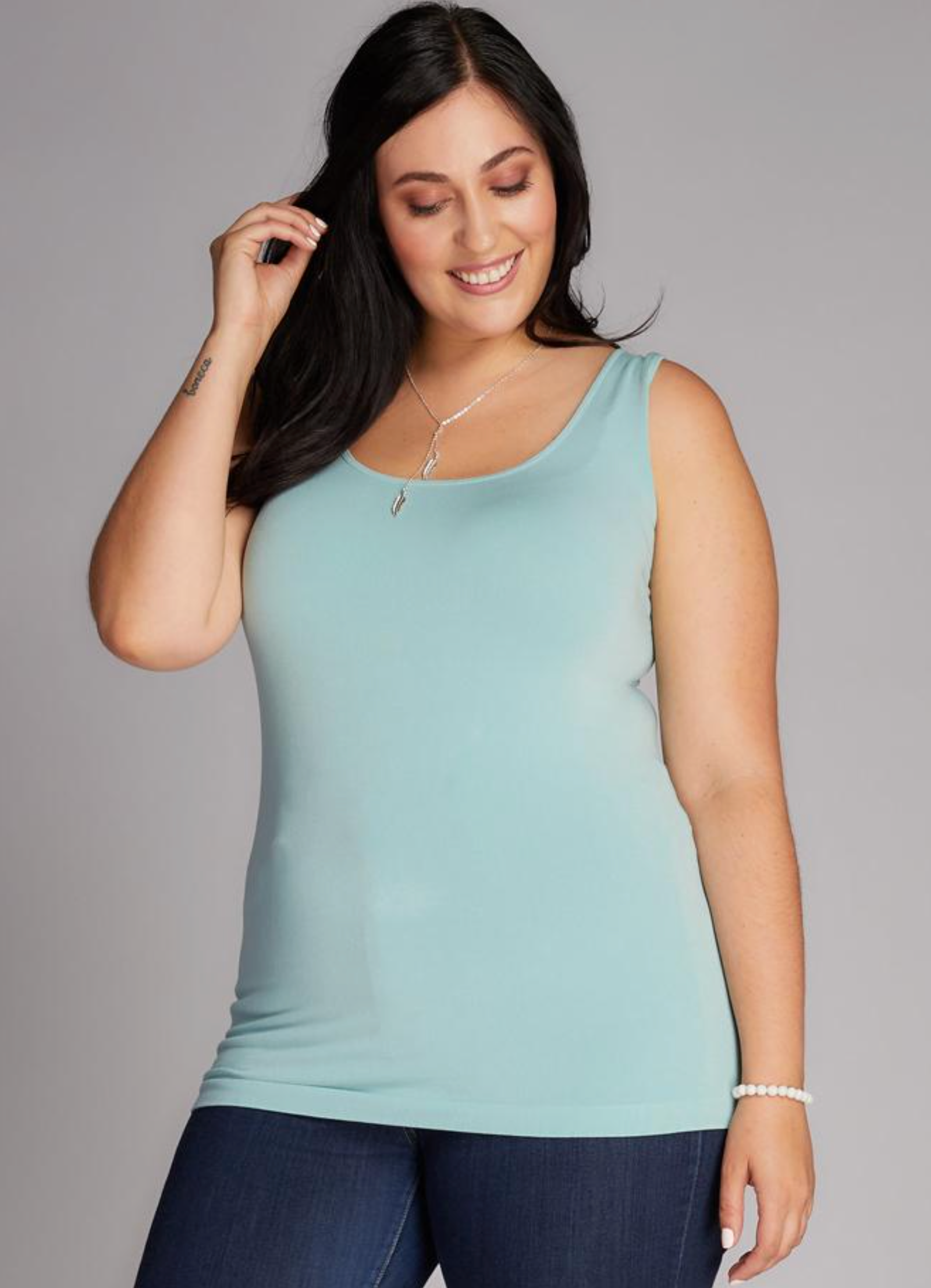 C'est Moi tank, bamboo plus size (3 colors)