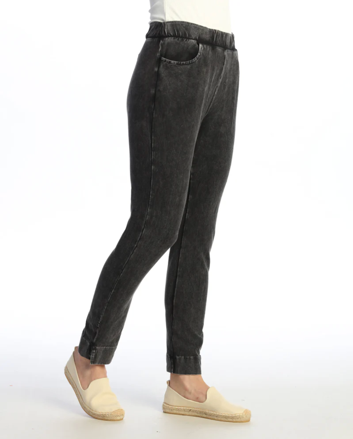 Jess & Jane pant M132, slim leg pocket