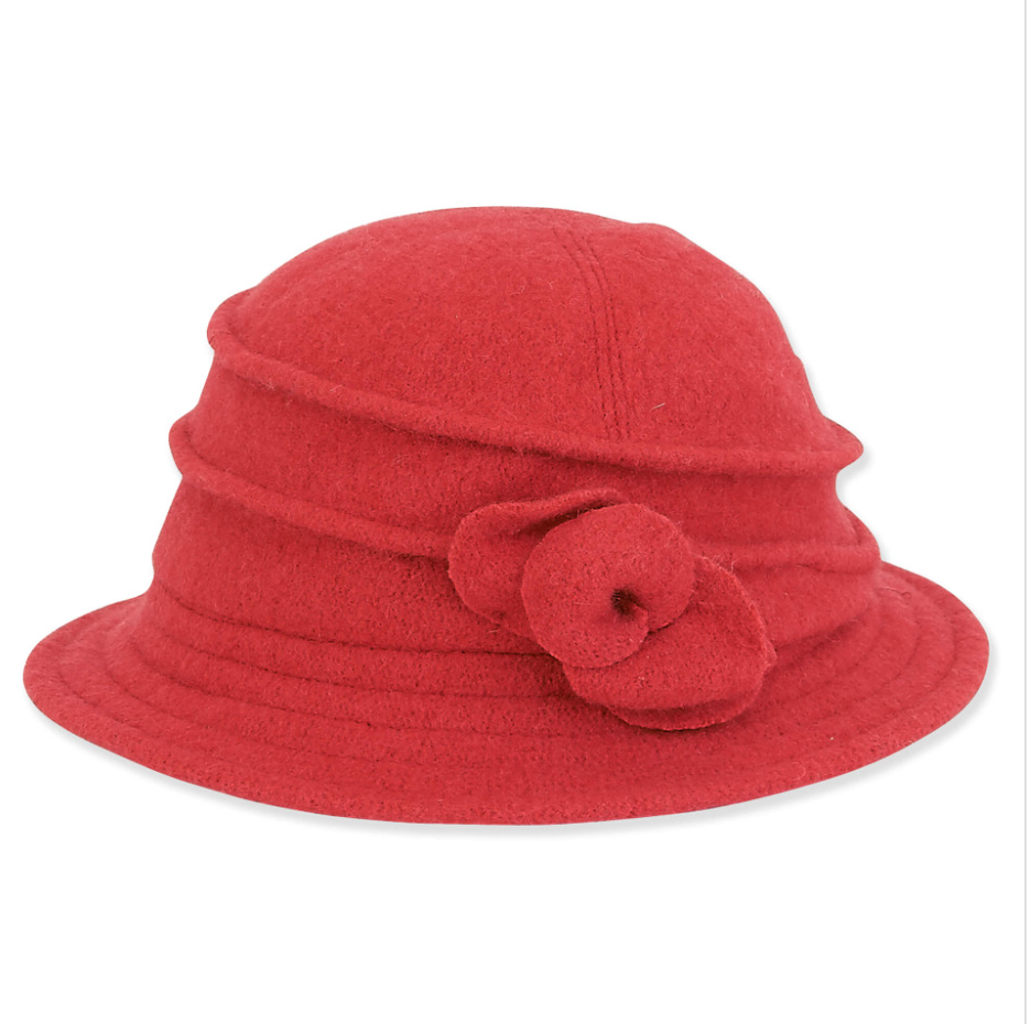 Adora hat 1067, soft wool cloche