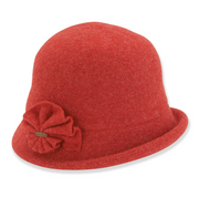 Adora hat 1334, soft wool cloche