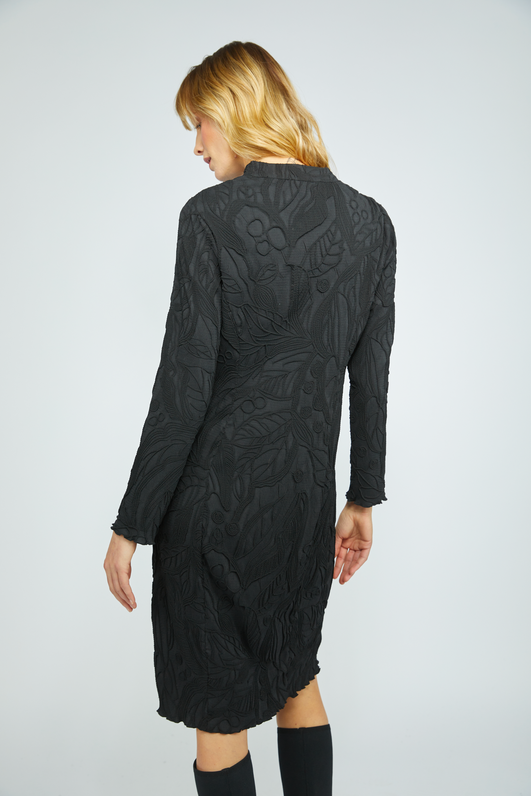 Olivia by Habitat dress 530592, embossed cocoon (2 colors)