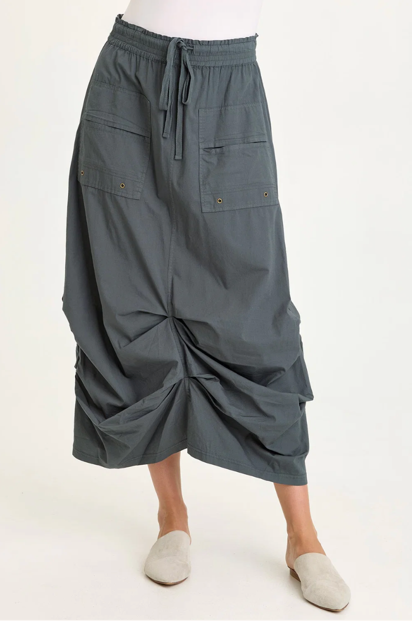 Wearables by XCVI skirt 23158, Hedvig poplin pleated