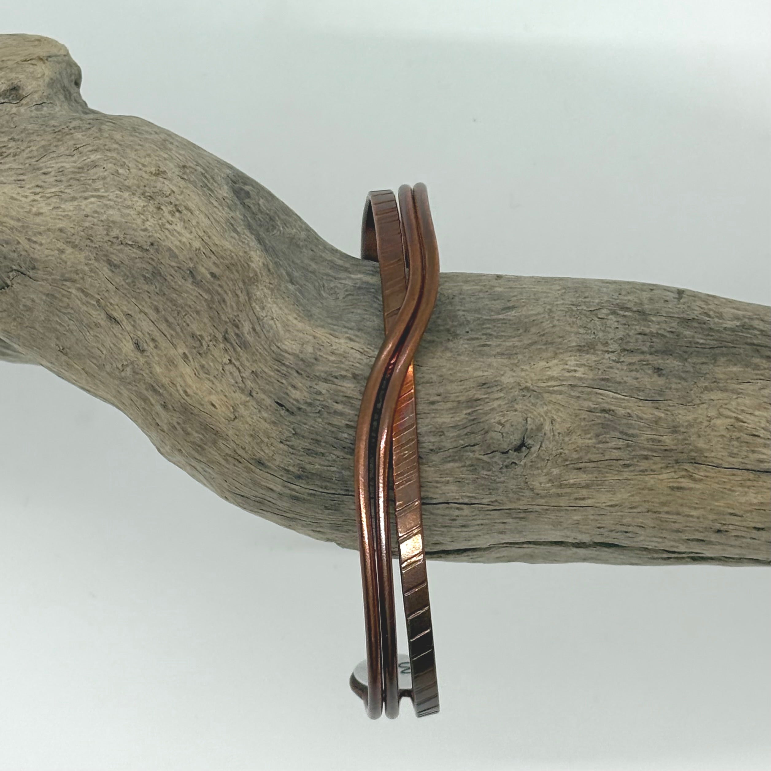 Pulseras de cobre Forge Ahead