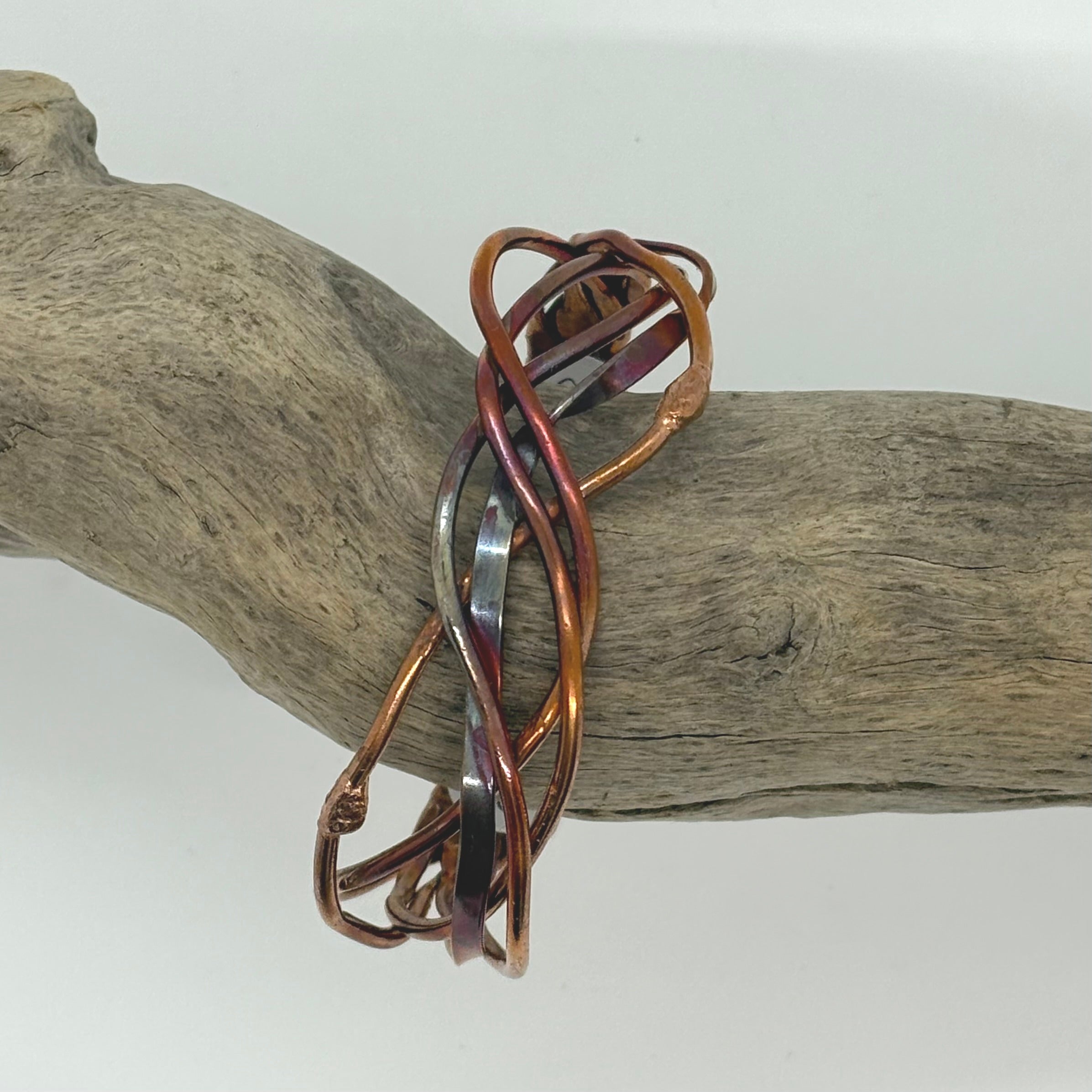 Pulseras de cobre Forge Ahead
