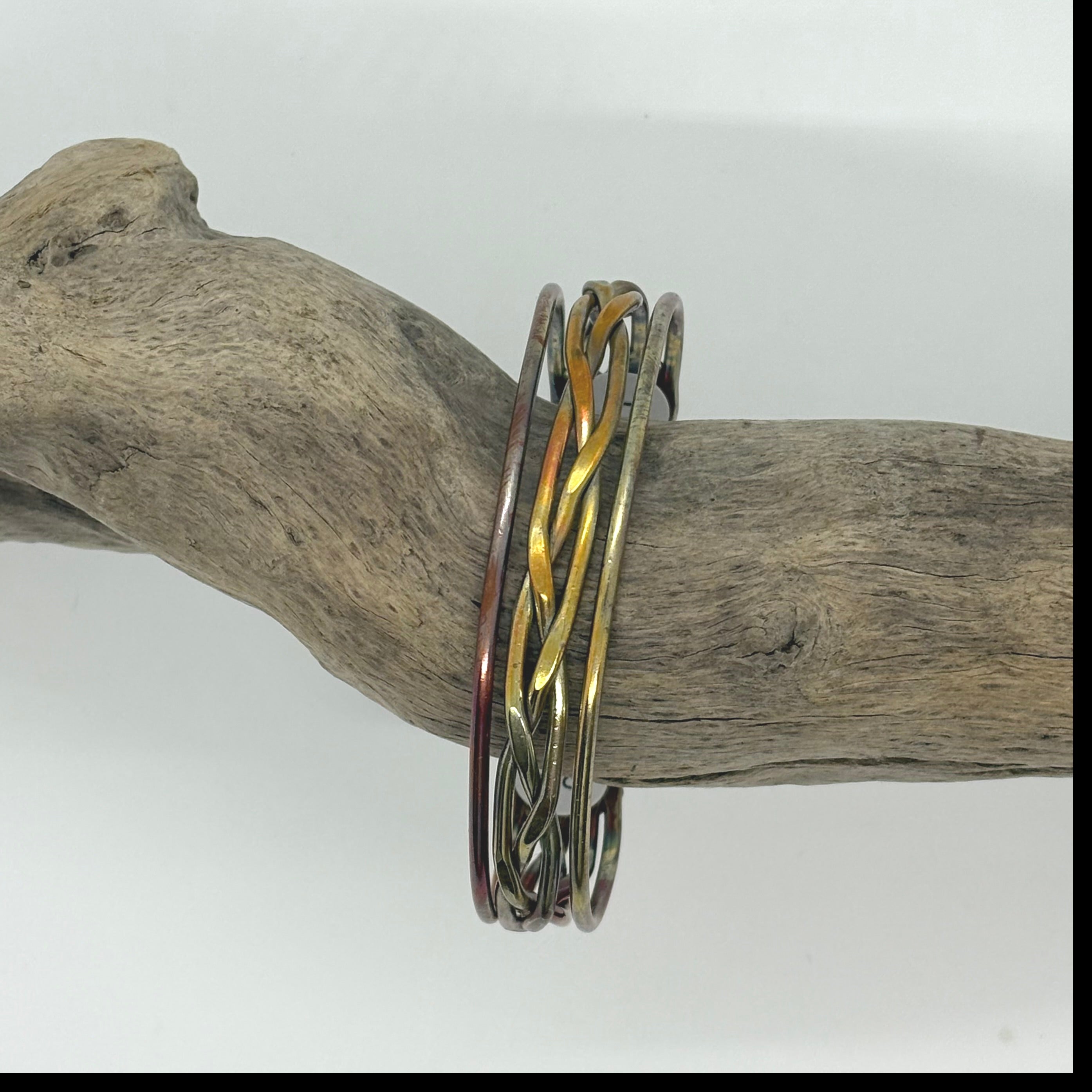 Pulseras de cobre Forge Ahead