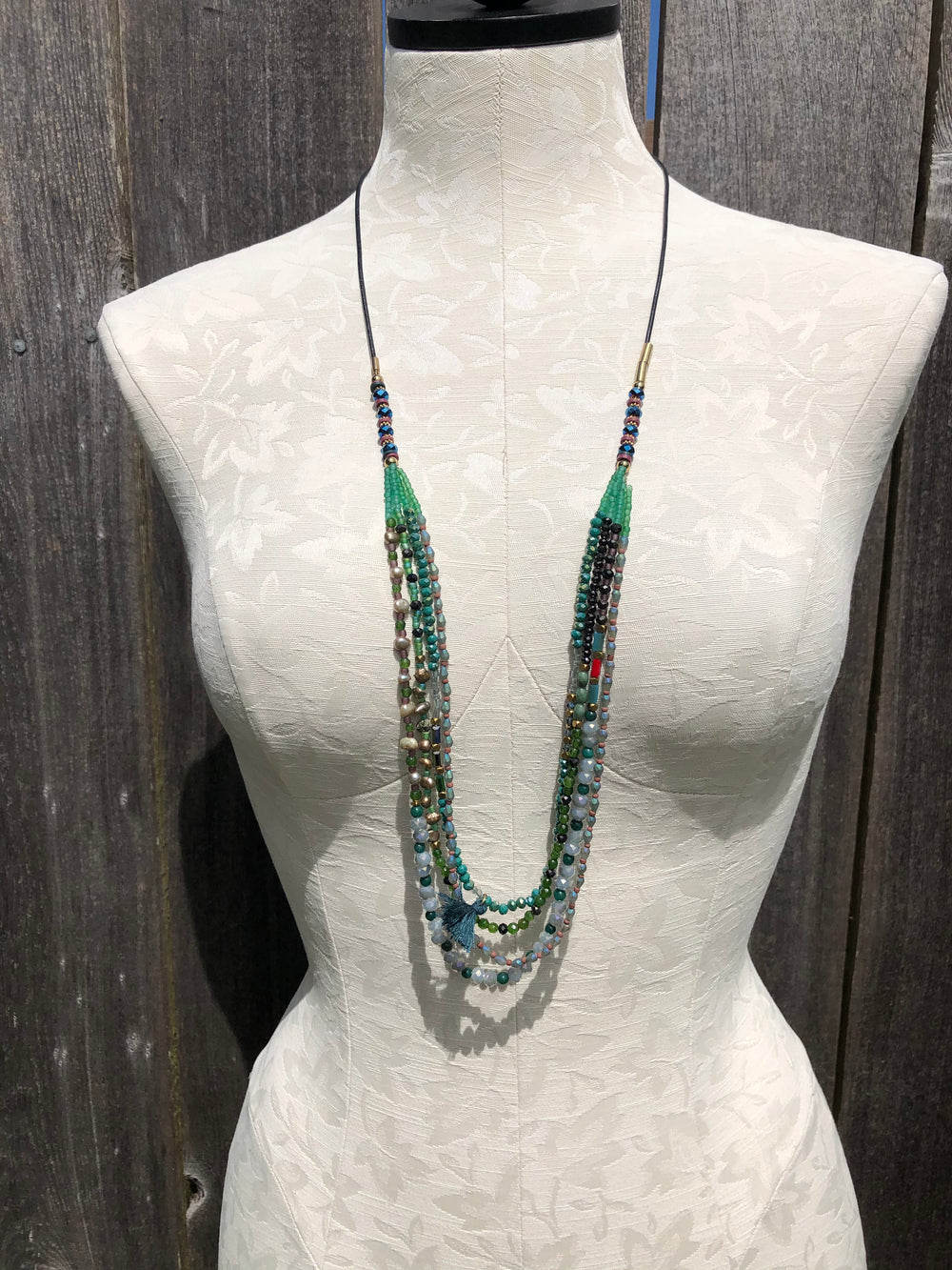 Lizou necklace