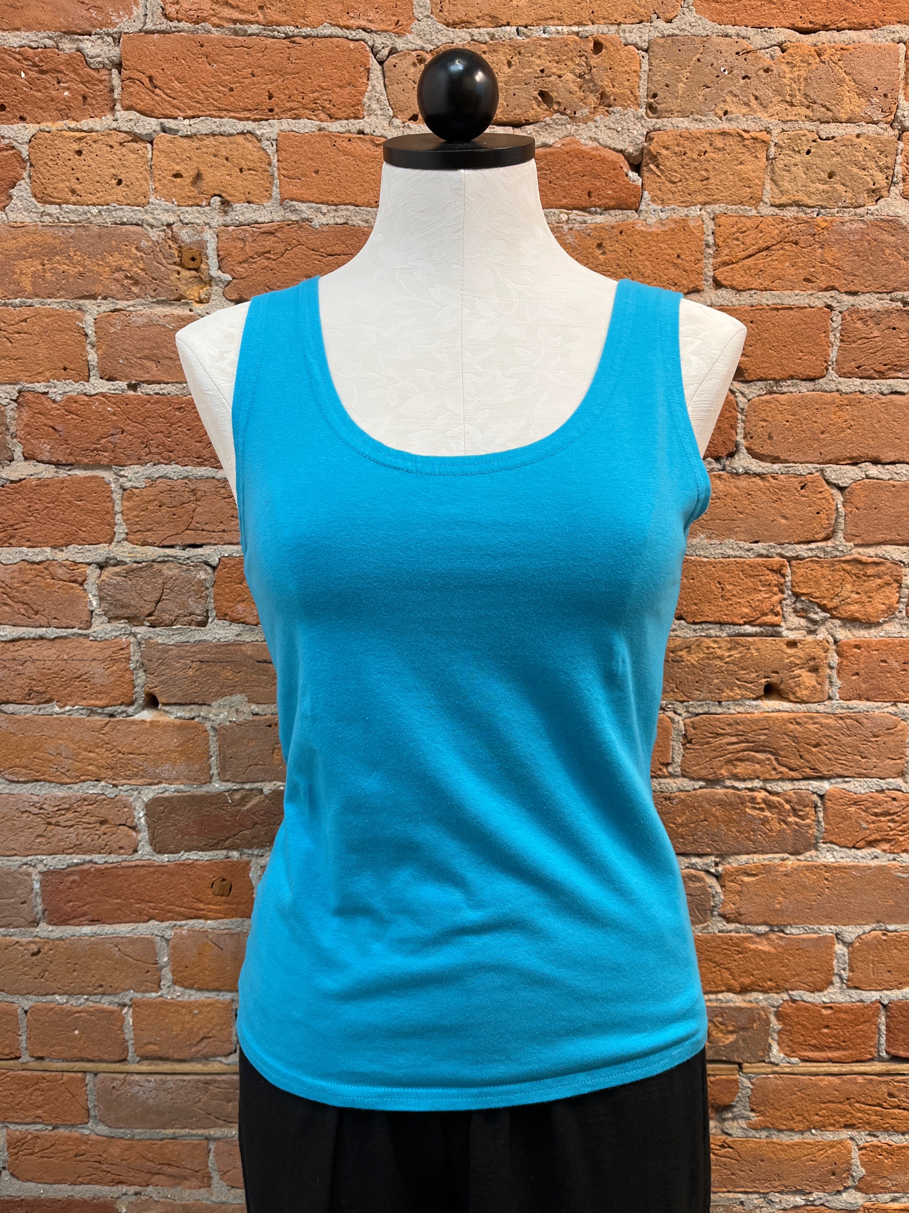 Cut Loose tank, convertible boatneck SALE M