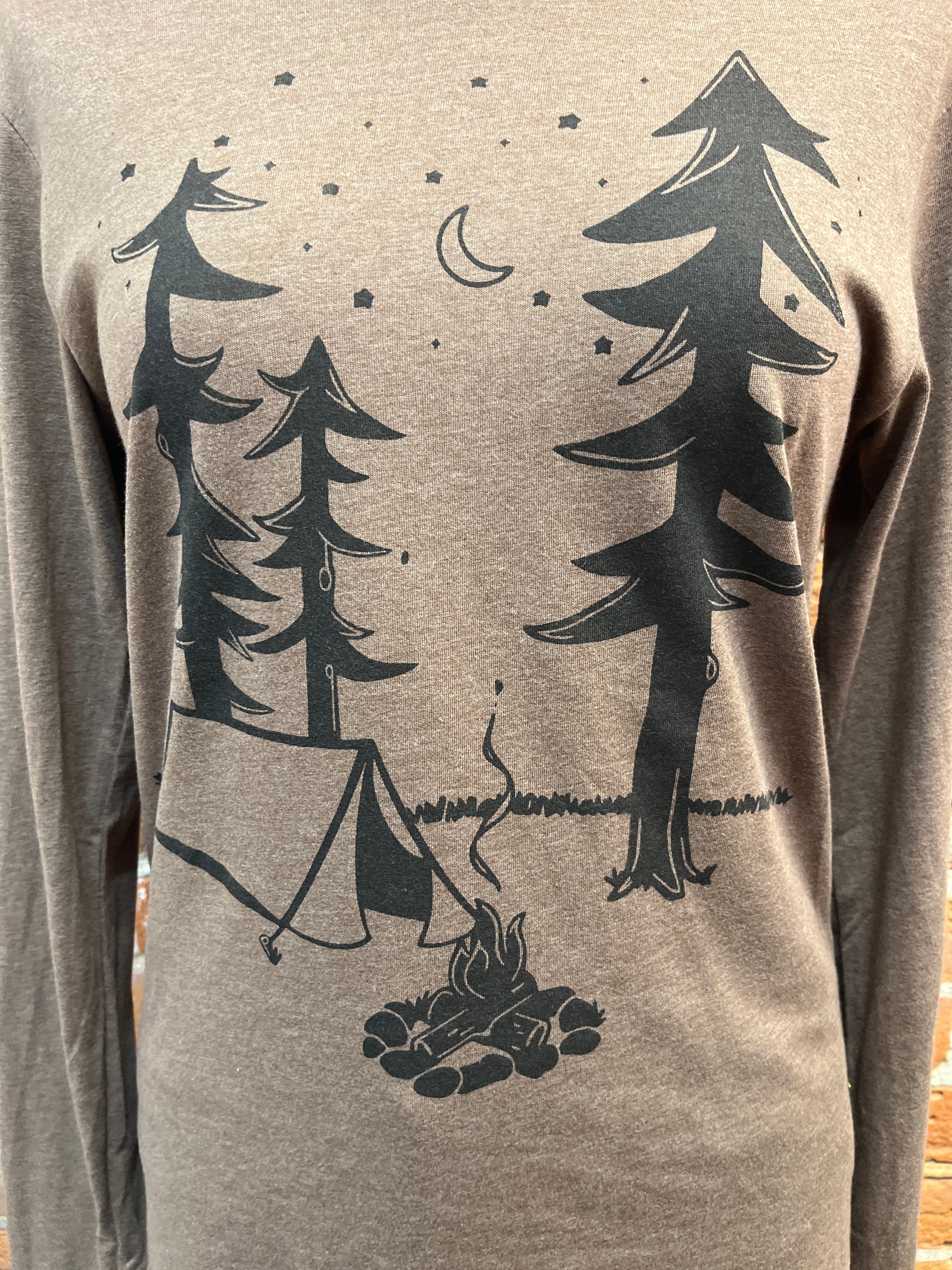 Marushka t-shirt, UNISEX long-sleeve Campsite