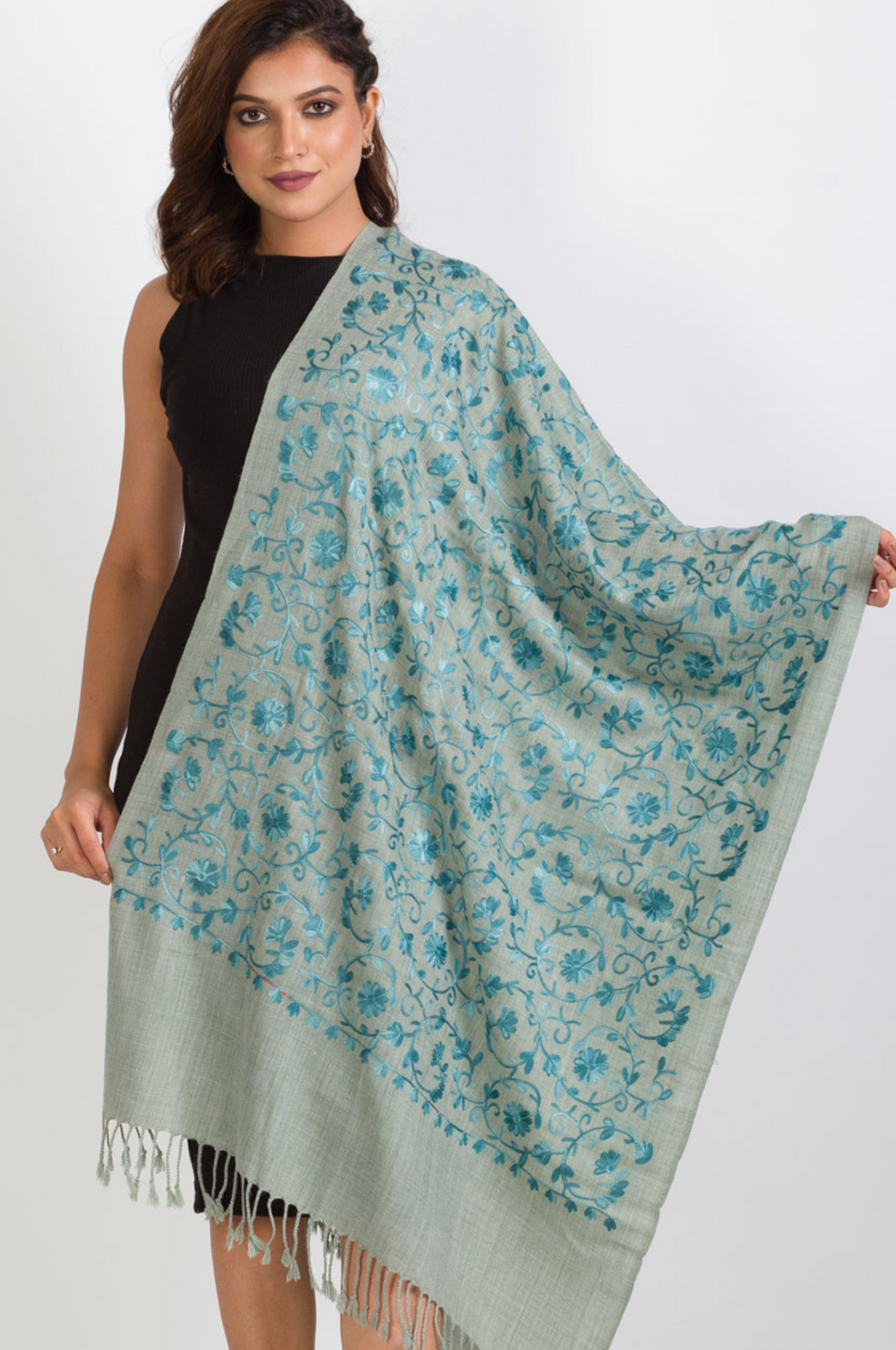 Sevya Isha shawl, embroidered (2 colors)