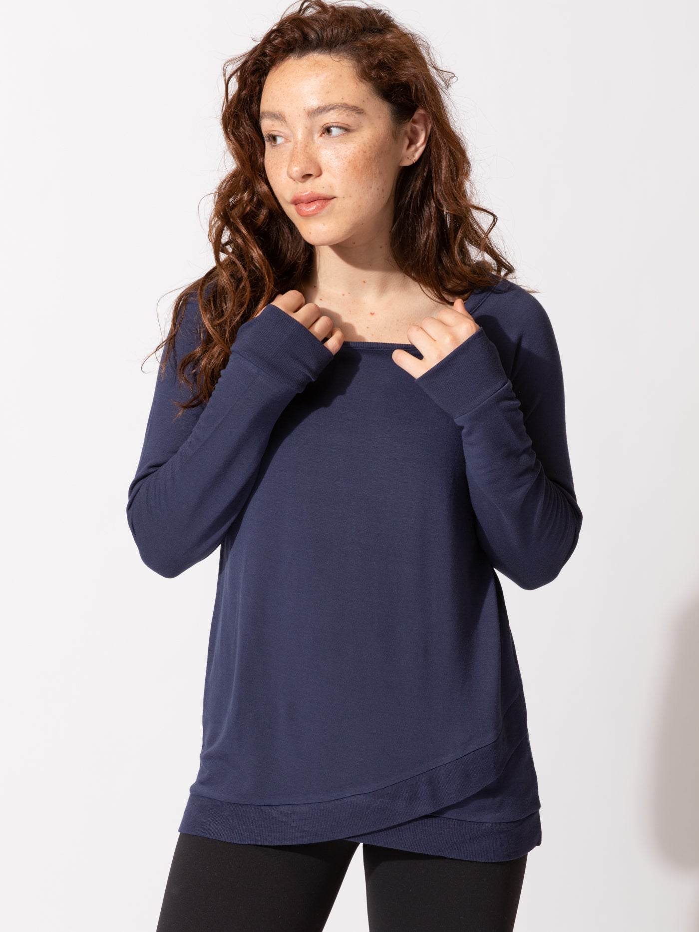 Threads 4 Thought tunic, Leanna feather fleece tulip hem SALE Size S